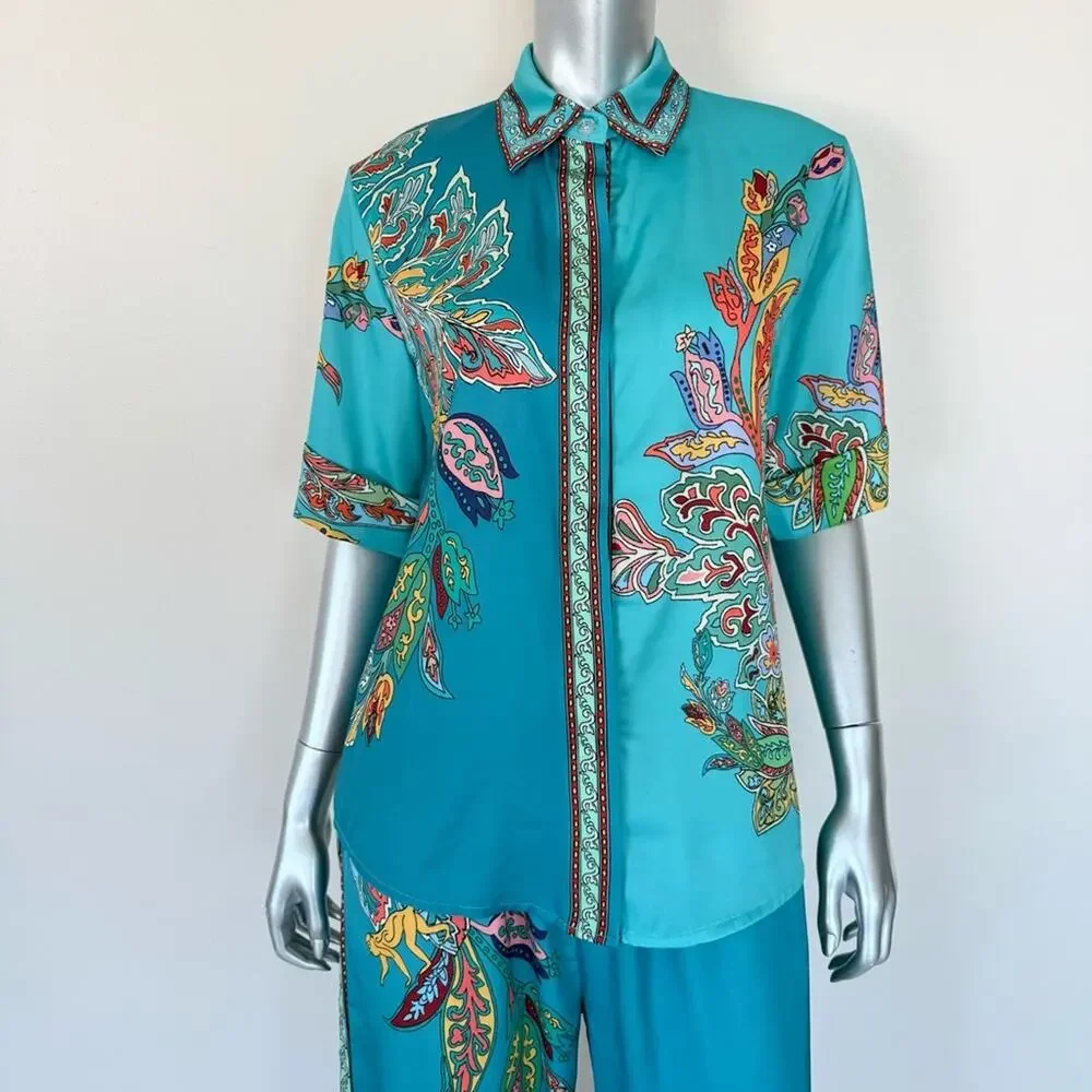 Women 2 pieces costume pants and top size L - Picture 2 of 12